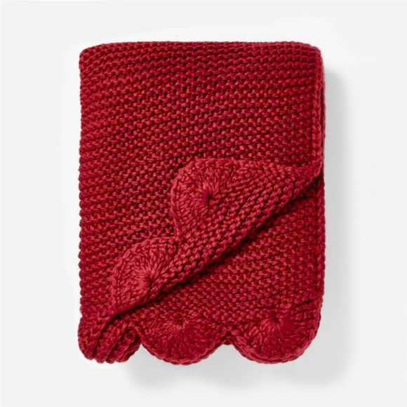 Knit Scalloped-Edge Throw Blanket Christmas 2024 - Threshold with Studio McGee - Picture 1 of 3